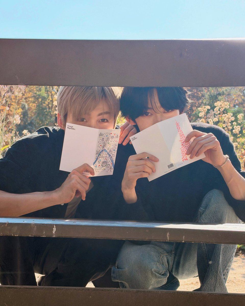 O60328's tweet photo. 존귀 공육즈💕💕💕💕💕💕🫰🏻🫰🏻🫰🏻🫰🏻 https://t.co/AHCNmMFRxf