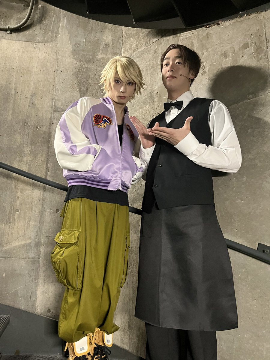 itsuki_to_yonde's tweet photo. 「TIGER &amp; BUNNY」THE STAGE
#タイバニ #tigerbunny #舞台タイバニ

イワン役の岩ちゃん。
ユーリ役の太陽さん。(@ayukawa_taiyou )

ご一緒できて、本当に嬉しかったです☺️ https://t.co/8O8e0y0tG7
