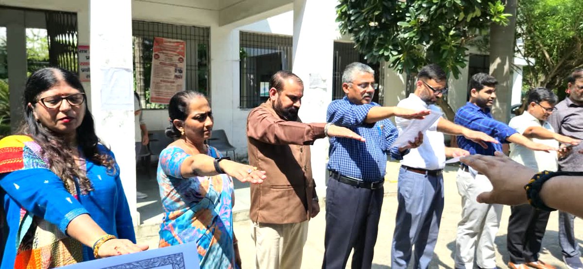 IGNOULucknow's tweet photo. IGNOU, Regional Centre Lucknow organised a Swachhata Rally and Pledge taking ceremony at IGNOU, Learner Support Centre-27202, Maharaja Bijli Pasi Govt. PG College, Lucknow on Friday, 2nd October, 2026. https://t.co/bk7xPdWjY6
