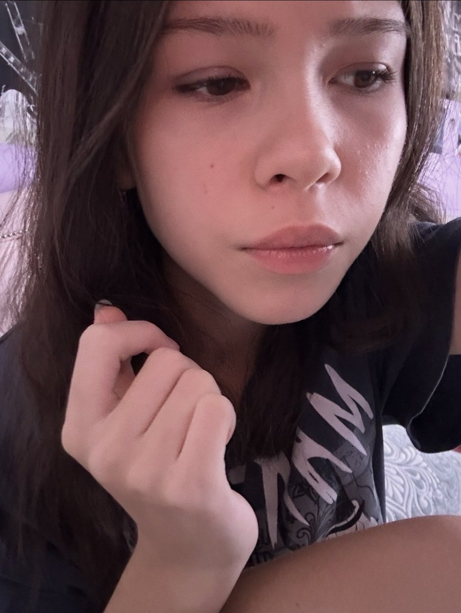 hirokitin5l's tweet photo. настали суровые печальные деньки ¯\_(ツ)_/¯ https://t.co/WxQr0uxOkS