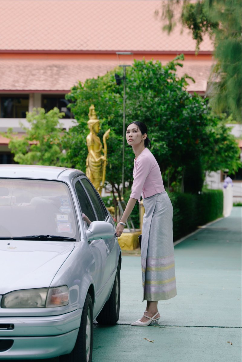 bintodes's tweet photo. มองฝนมองฟ้า มีใครรักบิ๊นท์บ้างมั้ยน้อ

KHOM KHLANG SPECIAL EP5
#ข่มขลังตอนที่4
#bintsireethorn
#ไอ้ทองของแม่ครู
#thongsbaby https://t.co/11cXcFH2He