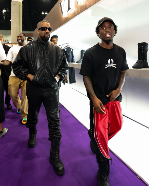 Kick_Champ's tweet photo. Kanye West reportedly purchased NOTHING from VIVET at Complex Con 👀 https://t.co/cJXskoTLmi