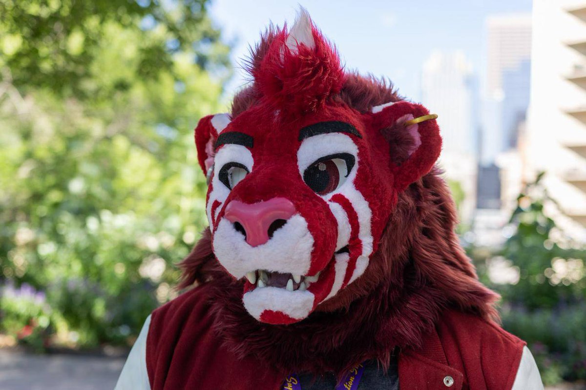 endeavrawr's tweet photo. Another picture from outside furry migration!!
#furry #furries #furryfandom #gayfurry #lionfurry #furryoc #fursona #furrycommunity #furryfriends #furrylove #furrypride #furrys #furryanthro #fursuiter #furrycat #fursuit #rubberfur https://t.co/TmnK1Eb0vn