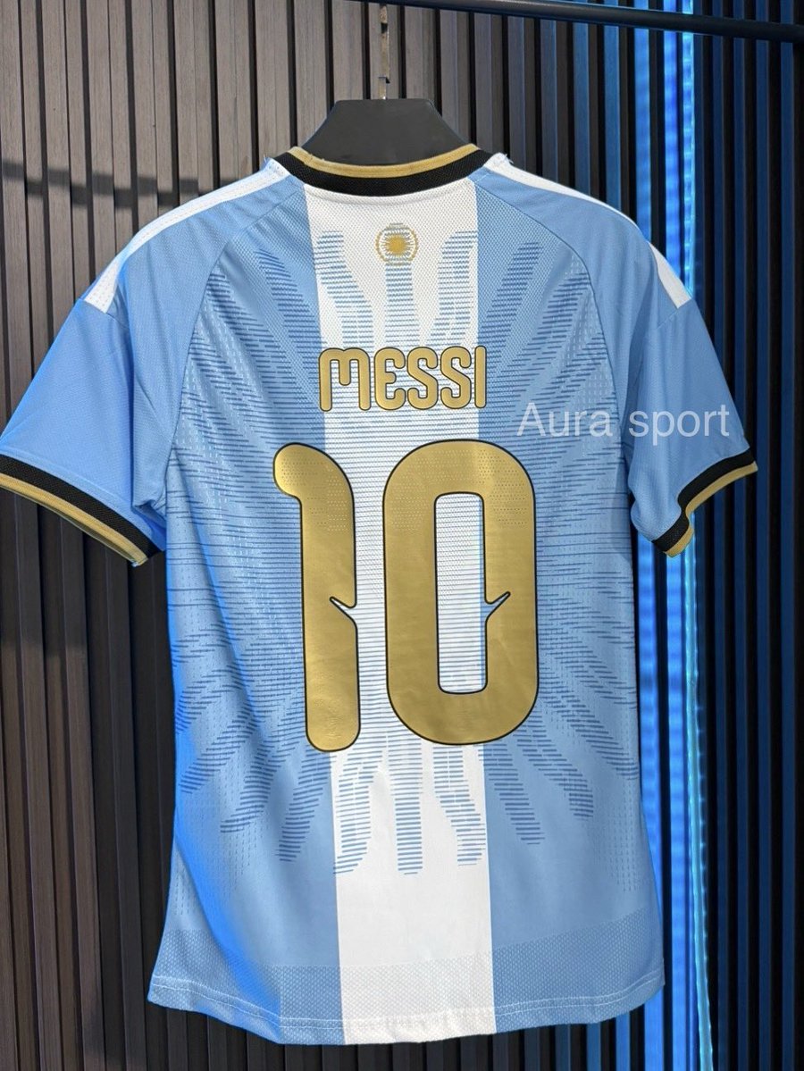 aura_spoort's tweet photo. تيشيرت اعتزال ميسي 🥶

متوفر الان 

#ميسي #MESSI https://t.co/IPv4uVucRQ