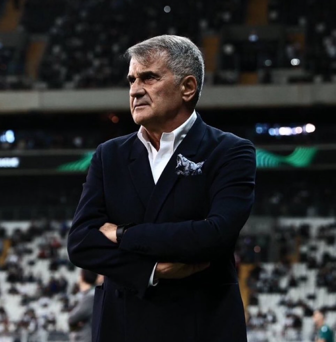 23BesiktasJK's tweet photo. Dürüst insandır, namuslu insandır, şerefli insandır. TFF başkanı olacaksa Şenol Güneş olmalı. 

Fatih Terim değil. https://t.co/yjfLeB41hb