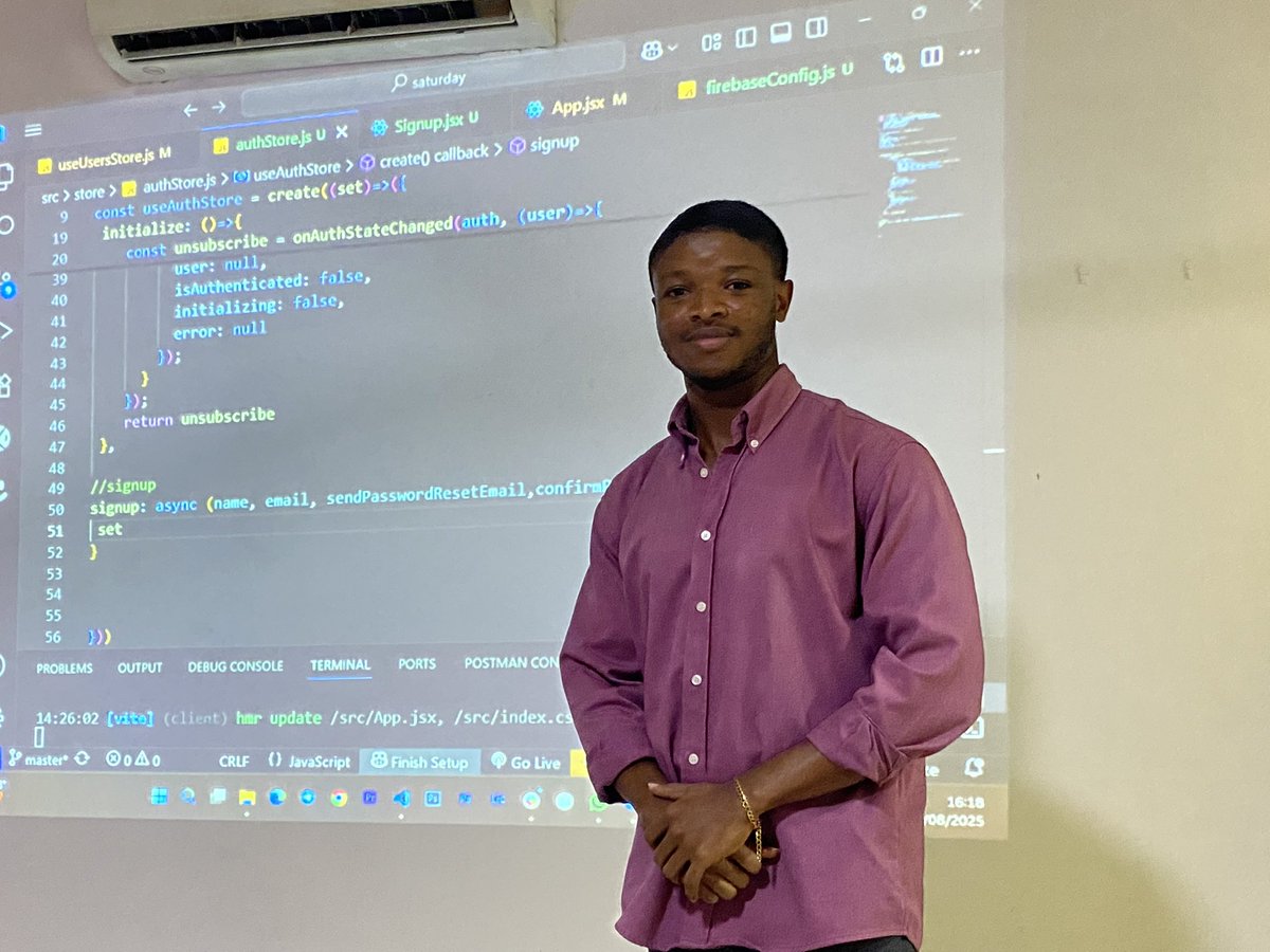 Tariqbuilds_'s tweet photo. Started my software engineering career after my laundry job - 2024 https://t.co/PoMoFSKLZD