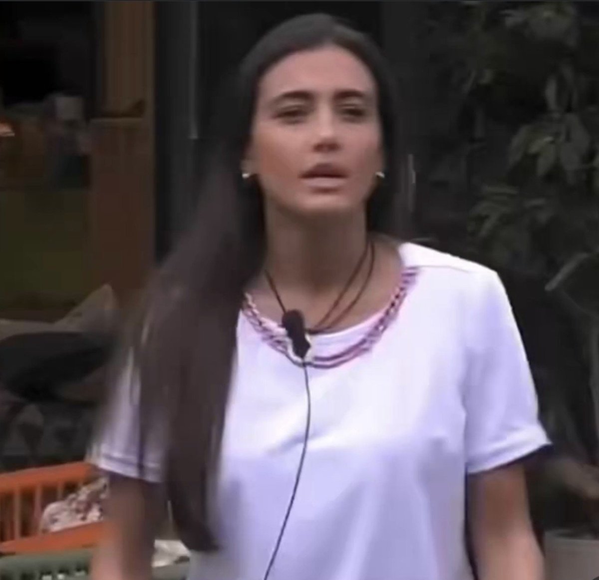 Julizz40's tweet photo. Yo pensé que los fans de Karina iban andar contentos con el gane de Mariana, según no se debia juntas con S Y Gema y que que bueno se junto con Mustiana, no los veo. #LaCasaDeLosFamososMéxico #lacasadelosfamososmx https://t.co/CEfnuw6jld