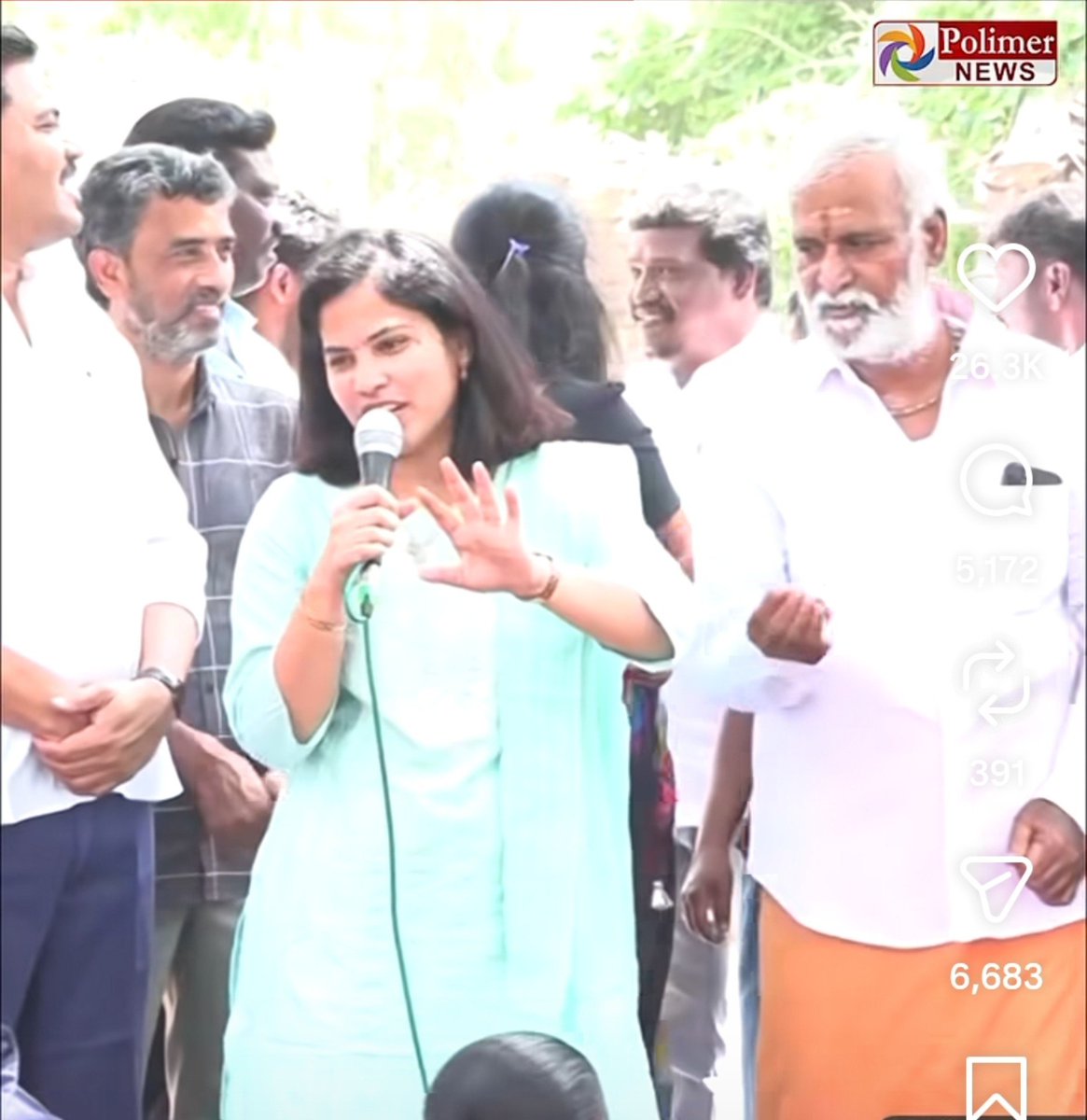 teakadai_chetta's tweet photo. I seriously want to ask one thing. 

You DMK people are trolling Vijay and Trisha because they are going together. 

Now i want to ask the same question to @PriyarajanDMK 

Is there any relationship between Mayor Priya and Sekar Babu ? Why are they always together ? Are they in livein relationship ?? 

Can any DMK kothadimai answer ?? 

#Arivalayam
