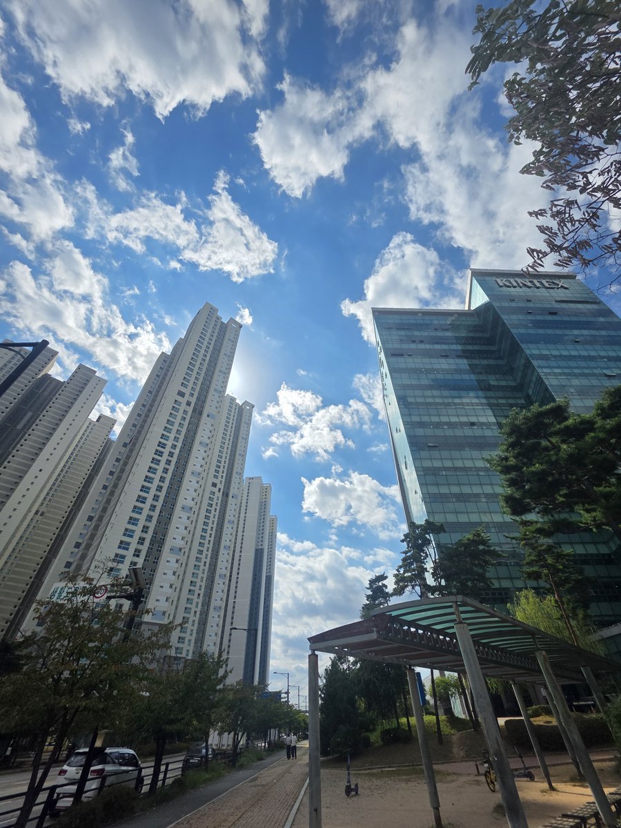 pro314a's tweet photo. 10월4일 호요랜드 Kintex 방문 후기
함께 촬영했던 코서분들 ...
간만에  뵙게된 사진사분들 ...
즐겁고 감사했습니다. https://t.co/3KeaXSmB3M
