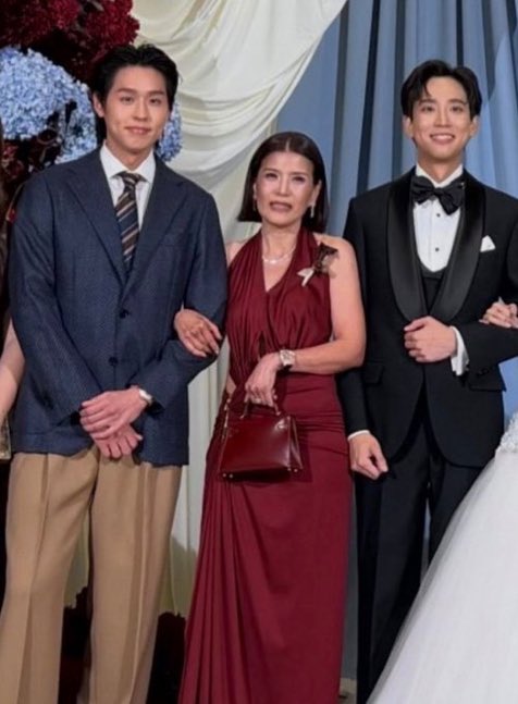 little_bkpp's tweet photo. ลูกชายคนเล็กอีกคนของหม่าม๊า คนที่หอมแก้มต้อนรับตอนที่ม๊าหายป่วย น่ารักจังเยย 💖 #bbillkin https://t.co/NPkFcHf3YE