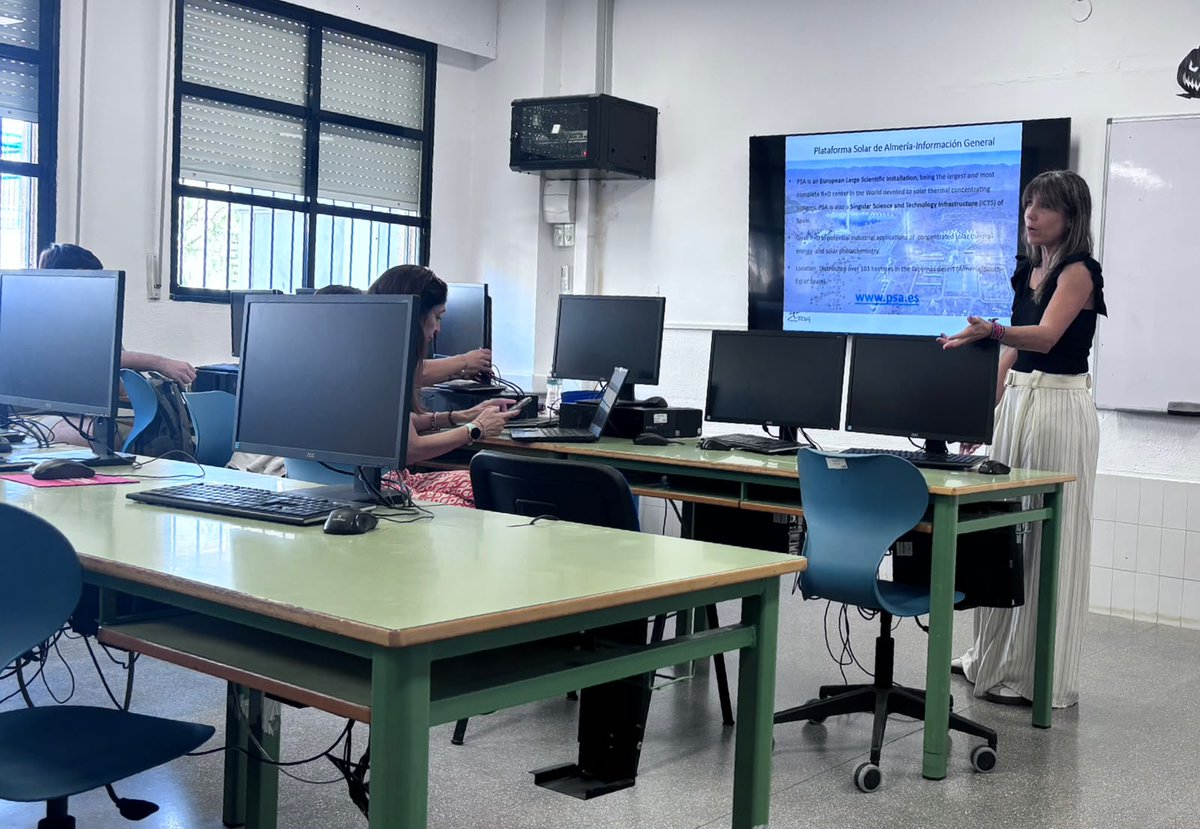 IESaguadulce's tweet photo. Esta semana hemos recibido a Isabel Oller, ganadora del Premio MIA (Mujeres Influyentes de Almería) en la categoría STEM
Isabel ofreció una charla de asesoramiento al alumnado de 2º DAW para analizar la viabilidad de un proyecto en colaboración con la Plataforma Solar de Tabernas https://t.co/7LFT2r4d9J