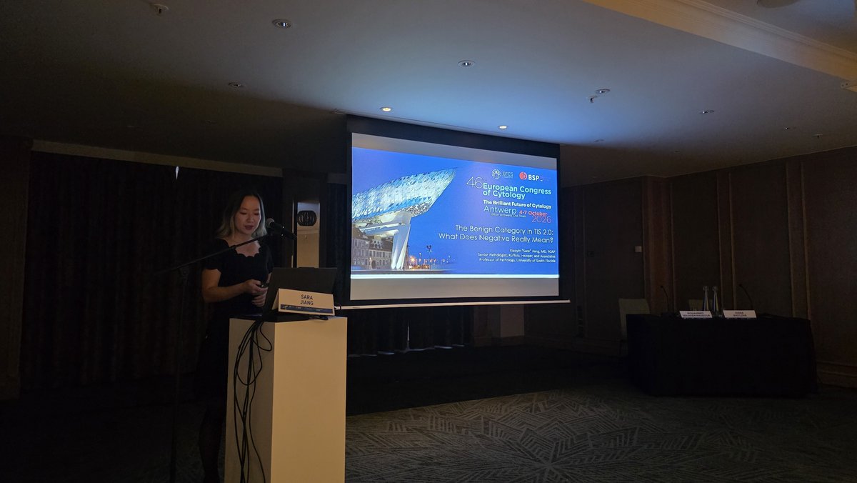 chriszioga's tweet photo. Dr @Sara_Jiang transforming a subject that seems not-really-challenging to an extremely interesting lecture! Negative for malignancy #effusions #Cytology #cytopath #ECCyto2026 https://t.co/bh2AVGqKkw