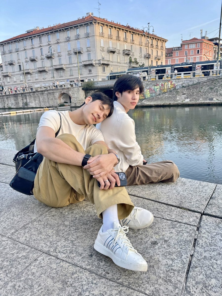 FlowerBoyTH's tweet photo. ผีซบเบ๋อ.. 👻

#pearlpeak #เพิร์ลพีค
#pearlpooo #peakpeemapol https://t.co/262LGYfJwS