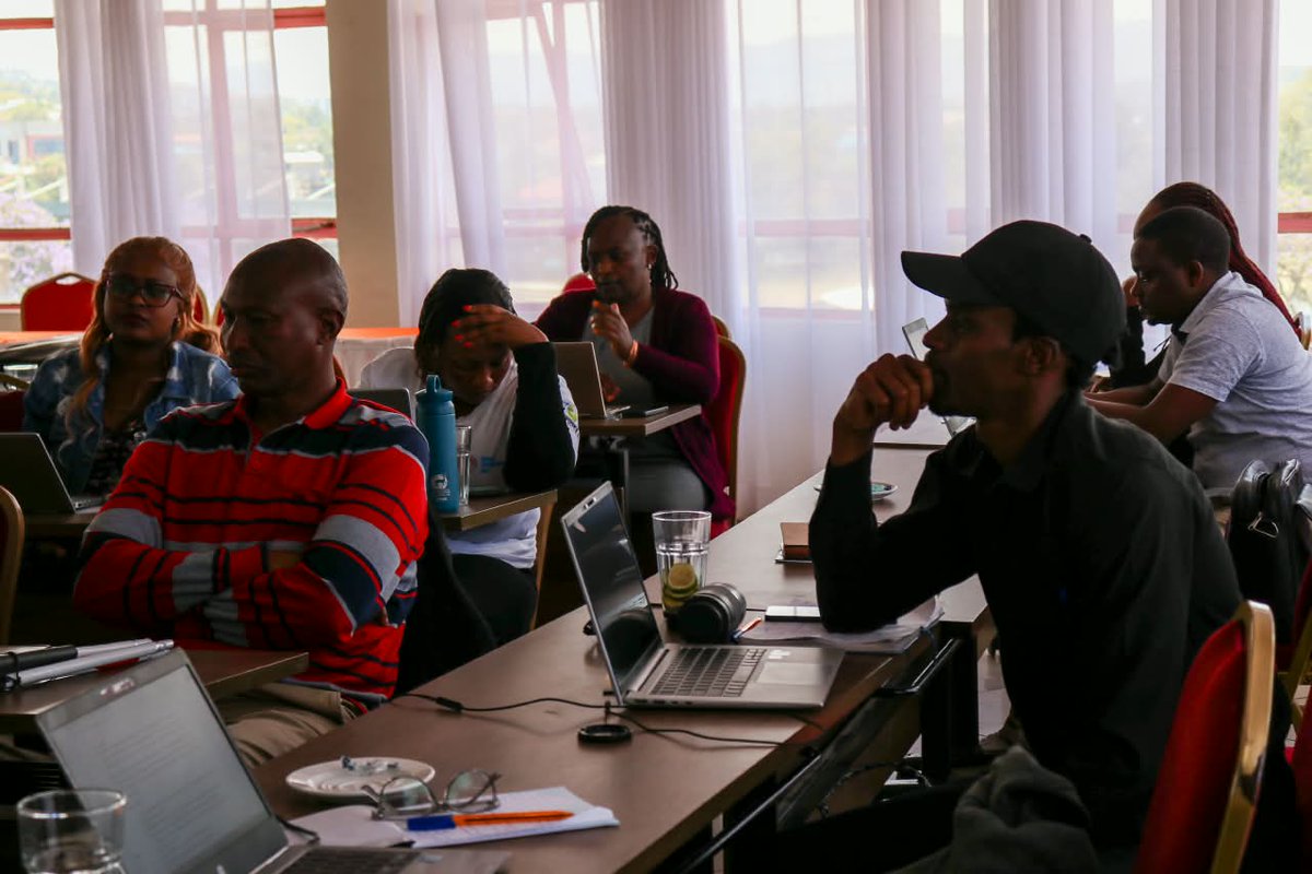 Mosesnoah254's tweet photo. The future we want depends on the frameworks we build today.
The technical review & drafting of the Nyandarua County Waste Management Bill & Draft Policy under the #ToPPProject are advancing inclusive, evidence-informed environmental governance.
#SustainableWasteManagement https://t.co/mrLLmCfqt1