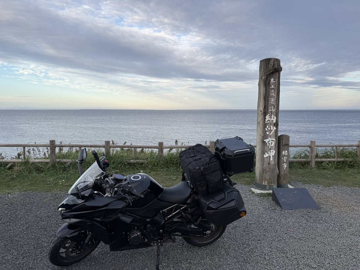 kowappy's tweet photo. 納沙布岬。
#gsxs1000gt https://t.co/irtEw84daQ