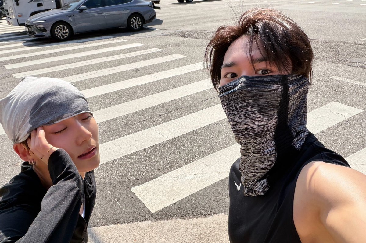 pluffy_cloud's tweet photo. 러닝 데이트🏃‍♂️ https://t.co/oBWdhHlVLm