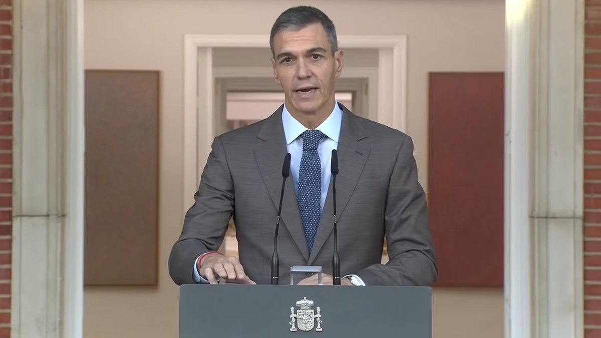 elespanolcom's tweet photo. 🔴#URGENTE | El presidente del Gobierno anuncia que adelanta las elecciones generales para el día 29 de noviembre https://t.co/gI6nx5udS5 https://t.co/dSCqlel3jC