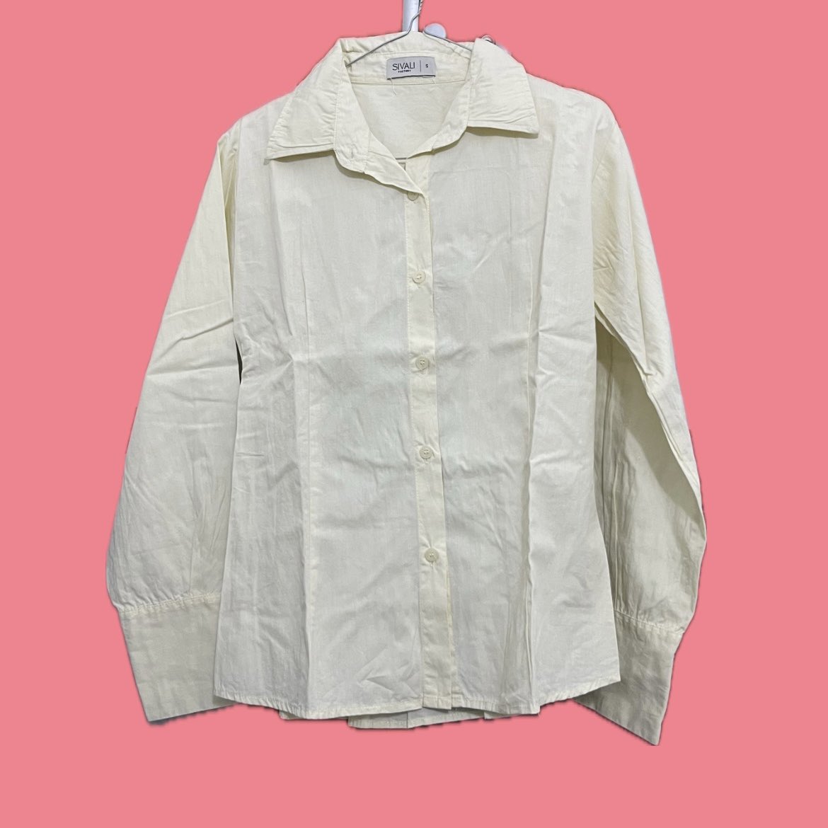 keonho_onna's tweet photo. #WTS harga 60K bisa oyen gratong
warna butter yellow uk S baru dipake sekali https://t.co/c4gKhOOWIH