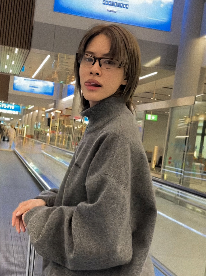 2527archive's tweet photo. ตี๋โกอินเตอร์แล้วอย่าลืมเค้านะ

#MiuMiuxEmi
#MiuMiuSS27
#emiamily
#MiuMiu https://t.co/453AR56lAy