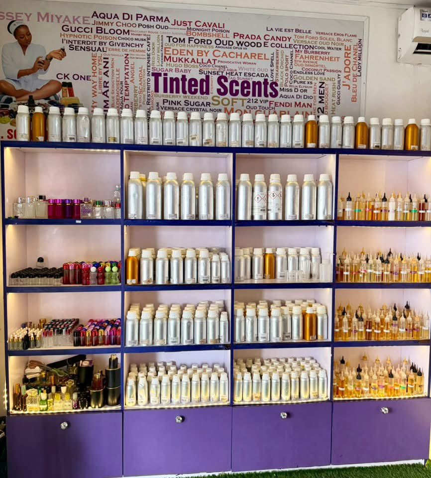 tintedscents's tweet photo. Another week to make smelling nice a lifestyle.

Happy new week perfume lovers

SHOP LOCATION: 4 Udu Oku Street, Ikot Ekpene Road Uyo. The street by Keystone bank. Opposite Qua Iboe Church https://t.co/vXonWw23MG