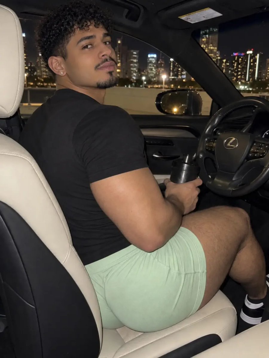 jane_nonye's tweet photo. You wanna ride?😍🥺 https://t.co/SHdw3xvEKZ