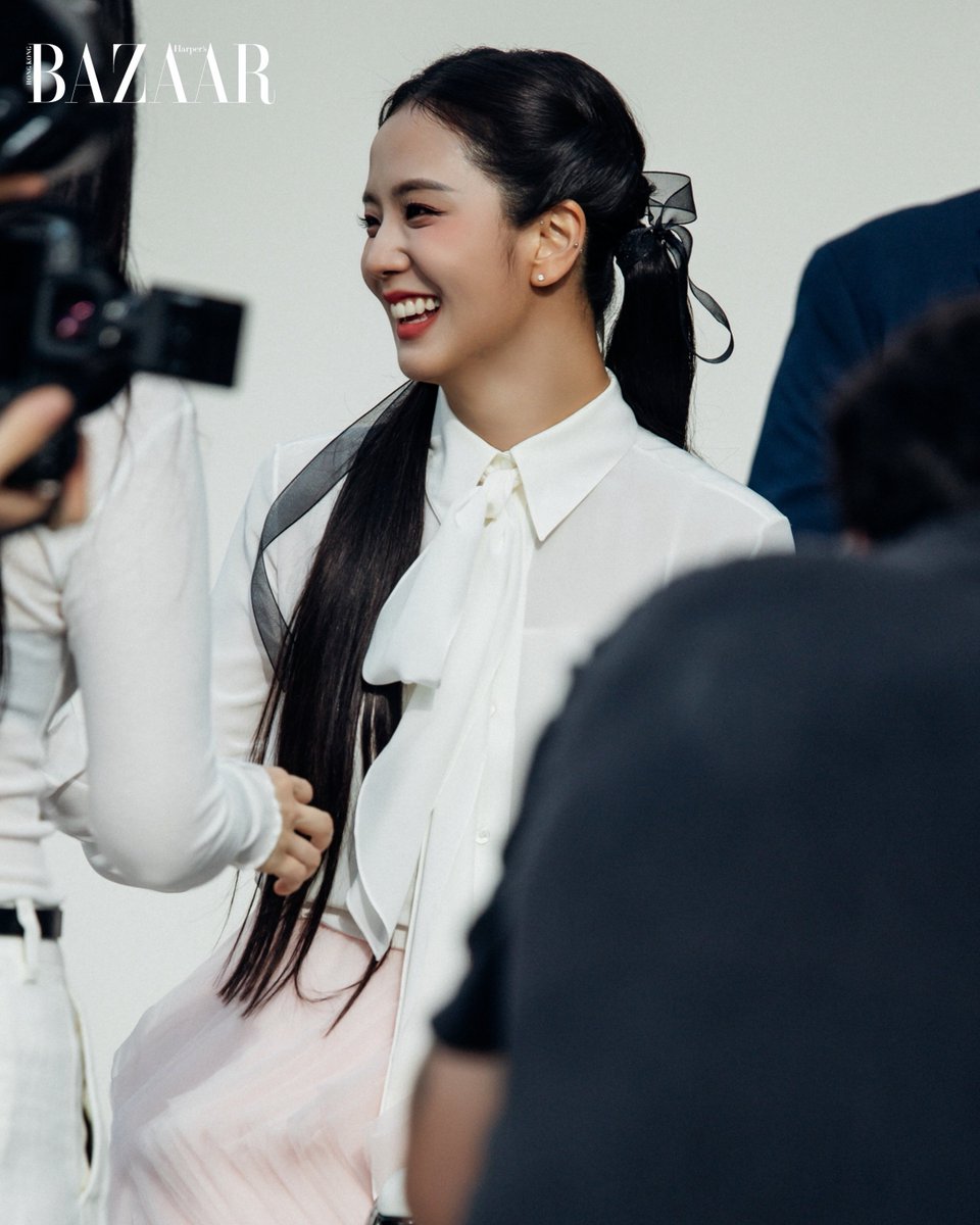 jung_5876's tweet photo. Haper's BAZAAR HK  📸✨️
https://t.co/5DG3cQNYw3

HUMAN DIOR JISOO AT PFW 
#JISOOxDiorSummer27 https://t.co/lhvMV5trpS