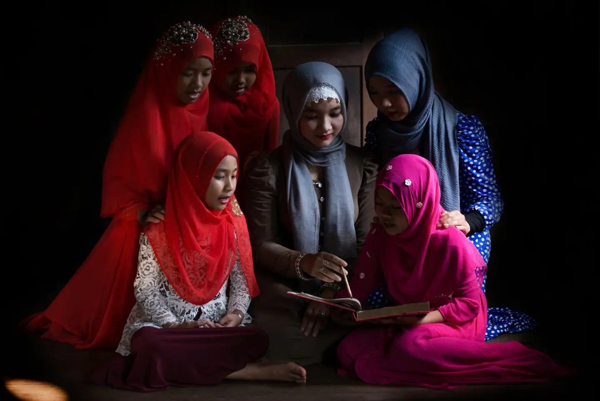 MUVIVIC's tweet photo. An Giang is home to the South’s largest Cham Muslim community. Though smaller in number, they embody solidarity, faith, and mutual care while preserving a distinctive cultural identity within Viet Nam. https://t.co/DkipBqgLRJ