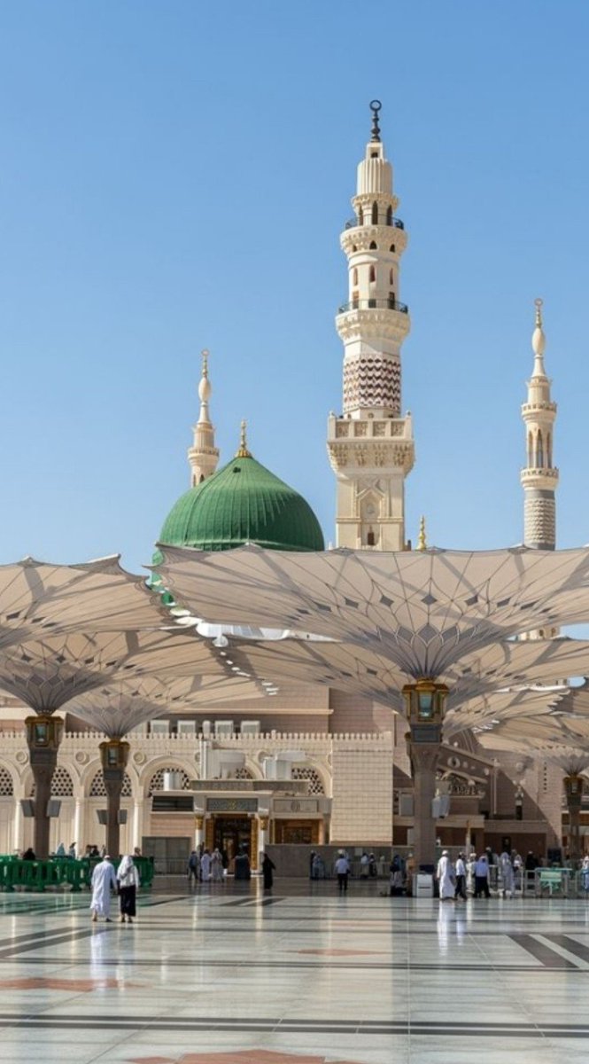 IncomparableSHR's tweet photo. سکونِ قلب ملا ،،،،،،،، لذتِ حیات ملی
درِ حبیب ﷺ ملا تو ساری کائنات ملی https://t.co/OPQkNn3HzQ