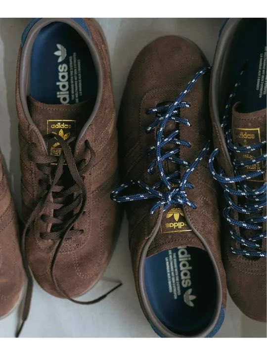 uyuuuu40's tweet photo. IENAで見つけたadidasのスニーカー、
Brown×Blueの配色が最高すぎる… https://t.co/CrkeYjBh8d