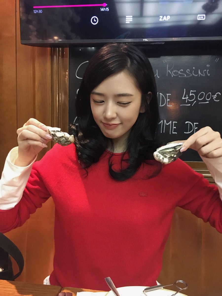 puru_dd's tweet photo. 아니 2003년생이 어떻게 윶태희 https://t.co/UrBH498DN8