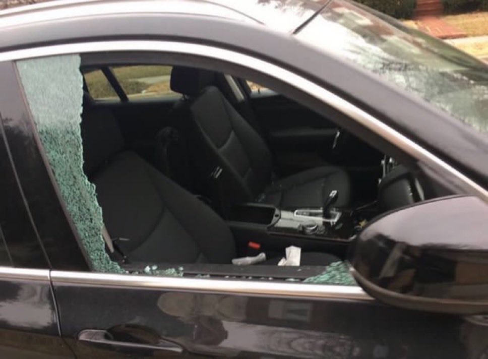 DavidoPolice's tweet photo. Guys, please be careful out there. my brother had two wizkid Abuja tickets on the dashboard, and someone broke into his car and left ten more. https://t.co/PGz6FO54Oh