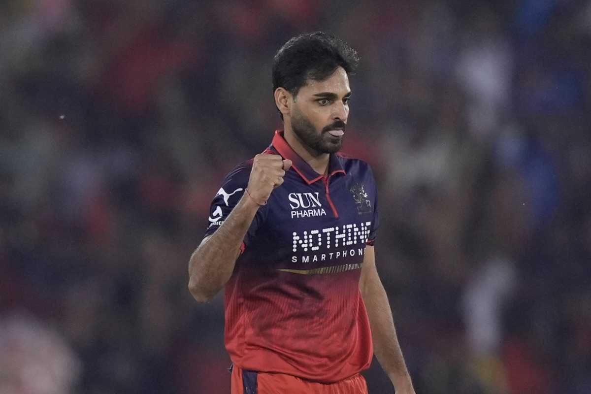 CricCrazyJohns's tweet photo. 🚨 A STRONG INDIAN TEAM FOR HONG KONG SIXES 2026 🇮🇳

- Bhuvneshwar Kumar (C)
- Krunal Pandya
- Nitish Rana
- Shashank Singh
- T. Natarajan
- Rahul Tripathi
- Rahul Tewatia

Tournament starts on October 30th. 🔥 https://t.co/fhnhT7g4UG