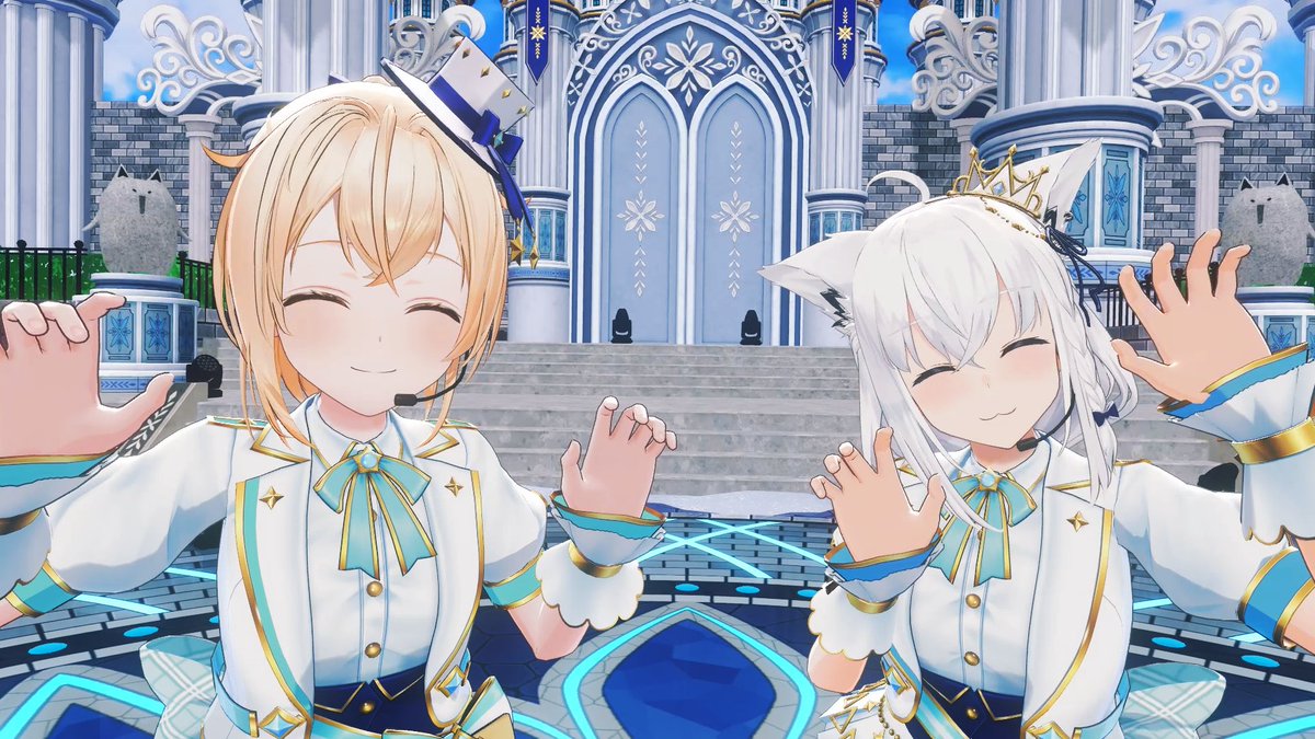 kazamairohach's tweet photo. 改めてフブキ先輩お誕生日おめでとうございます✨

『グリズリーに襲われたら』一緒にライブで歌って踊らせてもらいました💃

呼んでもらえて大感謝の舞～～！！ https://t.co/wUfIubkc0P