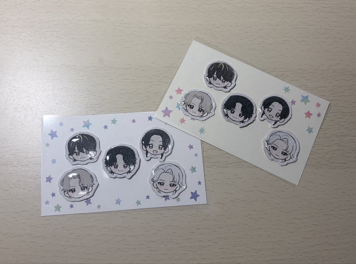 nb_315's tweet photo. ぷっくりシールなるものを制作いたしましたので、お会いできる方ぜひもらってください…！（素人制作のためかなり粗い仕上がりです😭）
横浜両日、大阪2日目おります💖 https://t.co/AlvPPqSaA8