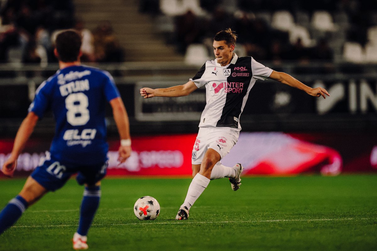 AmiensSC's tweet photo. 📸 Le verrou a sauté, la Licorne a vibré !
#ASCFCVB 🔥🔙 https://t.co/kGYUA9oaRs