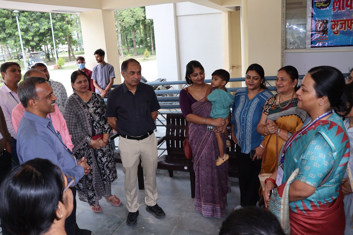 HBCHRC_Bihar's tweet photo. Creche facility inaugurated for the families of HBCH&amp;RC Muzaffarpur

The two-day visit of Shri Benny George, Director (Administration), Tata Memorial Centre (TMC), and Shri C.T. Shetty, Administrative Officer-III, TMH Mumbai, to Homi Bhabha Cancer Hospital &amp; Research Centre, https://t.co/a820rOjpbN