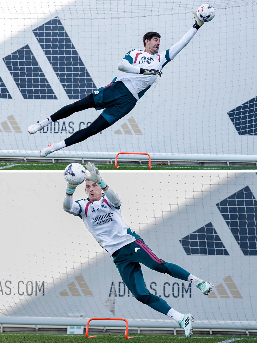 realmadrid's tweet photo. 🧤⚽️ https://t.co/Ml7eVU2bu3