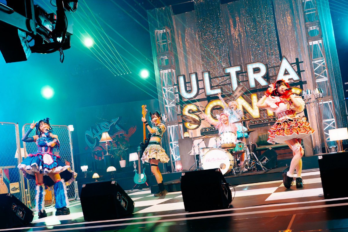 bandjanaimon's tweet photo. 📺YouTube公開📺

「超⚡️超音波」で披露した
怒髪天さんの「オトナノススメ」カバーを公開しました⚡️

🎥オトナノススメ / バンドじゃないもん！MAXX NAKAYOSHI
▶ https://t.co/xaxrBMVGzT

ぜひ何度でもご覧ください🔥

#バンもん
#超音波
#オトナノススメ https://t.co/guUIIJh9o6