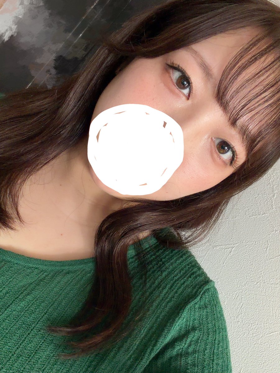 moueete12's tweet photo. 1年以上ぶりに前髪作った✂️ https://t.co/QqtsHjwCiU
