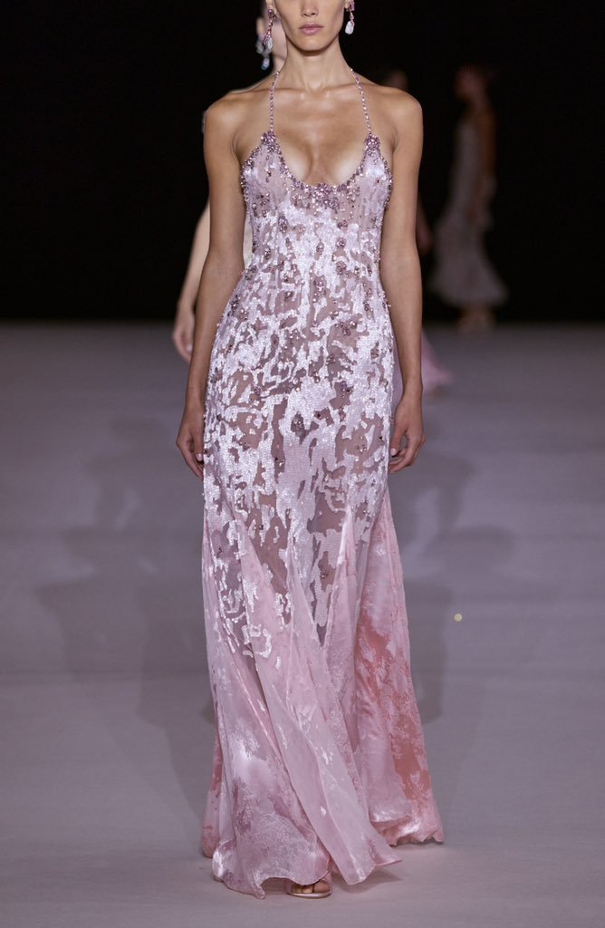 allurehaven's tweet photo. Georges Hobeika s27 https://t.co/sGxEJDcTnM