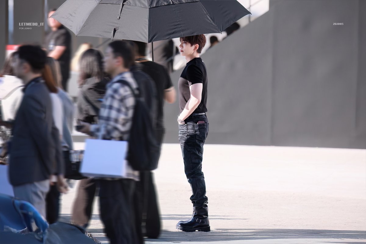 letmedo_it's tweet photo. 261002 포르쉐 바이브 서울
HQ

#이준호 #LEEJUNHO #준호 #JUNHO #イジュノ https://t.co/KzlR7CWyEo