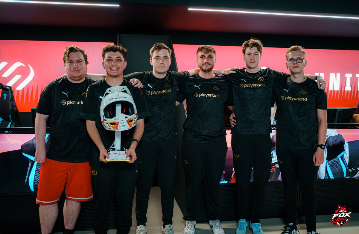 foxlegacycup's tweet photo. Your FOX Legacy #1 CHAMPIONS ๐คฉ๐ @UNiTYesports_eu
@Dytor_ | @kwt_cs | @2highcs | @M1key1769 | @Sn0wCS2 | @replaycsgoo
#FoxLegacy https://t.co/dKpXtgE0qO