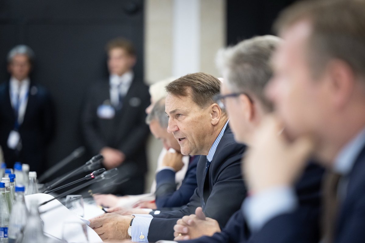 PolandMFA's tweet photo. 💬 “There can be no durable peace between nations if crimes are denied. If victims are silenced. And if perpetrators escape accountability.”

| Deputy PM, FM @sikorskiradek during his remarks at the Warsaw Human Dimension Conference https://t.co/tHDYVCtYNo