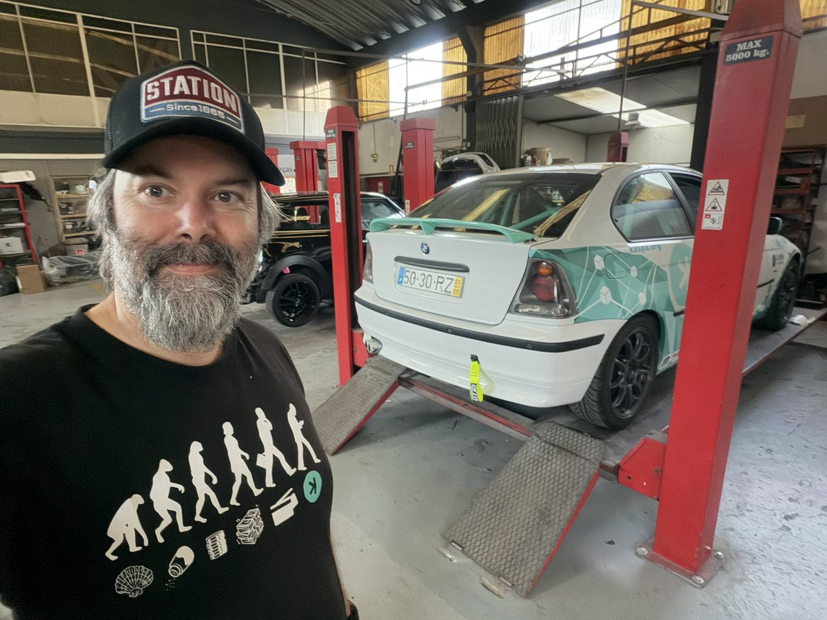 ExTriage's tweet photo. GM Kaspians 👋

As you all know, I shopped around for quotes to decorate the Kaspa Rally Car. They were around €1,500 for a mix of printed graphics and cut vinyl, or €3,500 for a full wrap using cast vinyl made for vehicles.

As I mentioned yesterday, Pedro from Imago printed the graphics for the sides and rear on good-quality vinyl, but it isn’t the conformable cast type. The hardest part will be the curves of the bumpers: getting the vinyl to follow those shapes without wrinkling. That’s today’s big challenge for me 😅 Cast vinyl with printing and lamination can cost around €50 per square metre, so you can imagine how quickly it adds up.

I spoke with @ChadBallantyne yesterday and told him I’ll do my very best to do his work justice. I don’t think everyone realises just how much @rhubarbmedia has contributed to this project.

When we opened their files at Imago Publicidade, their designer was amazed. He told me he’s been doing this for over 30 years and had never received a file so well organised. That says a lot about the care Chad put into this.

Chad told me what the work they donated would normally cost. I’ll keep that number to myself, but you can probably imagine. Thank you, brother, and everyone at Rhubarb Media 🙏

And the good news? So far, we’ve spent just €120 on the car’s graphics and vinyl, thanks to all this support and many hours of me cutting, weeding and sticking it all on myself 😂💪

Wish me luck! 🤞😅🏁