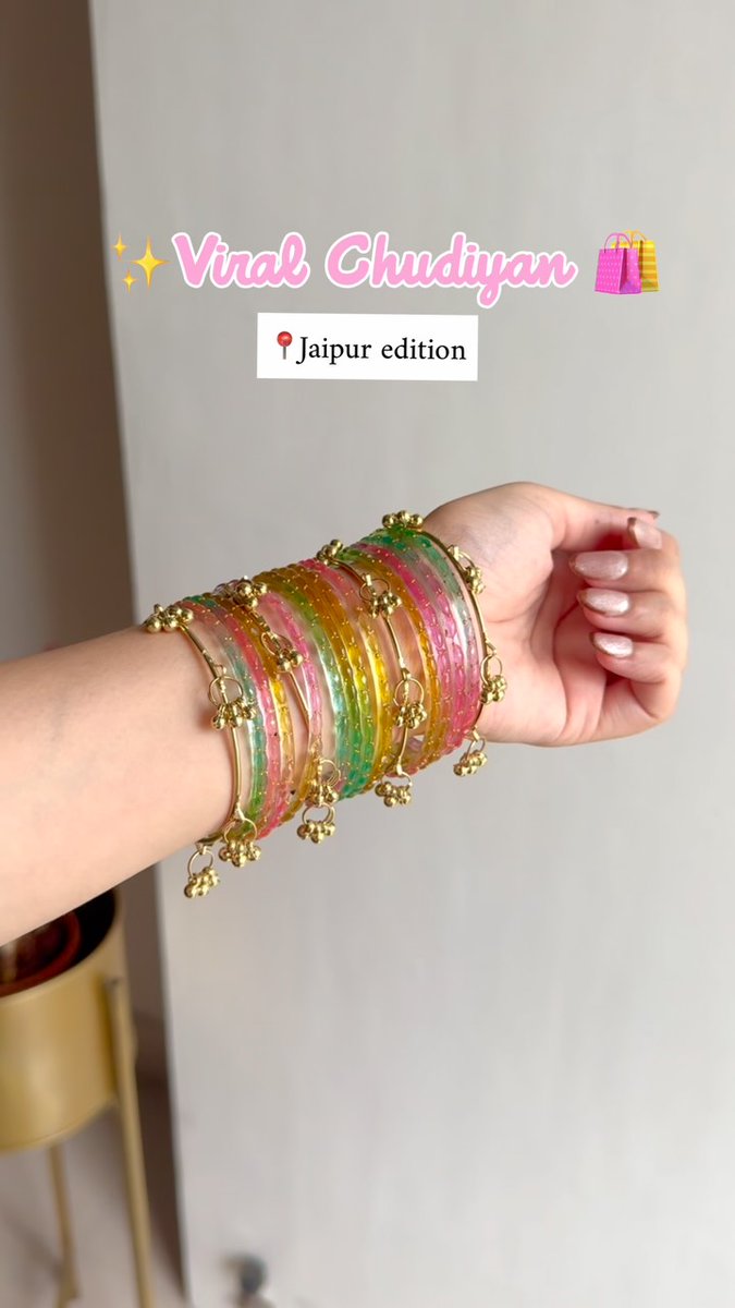lavidaendios's tweet photo. Completely obsessed with my Jaipur bangle haul: jelly churiyan, wooden bangles, lac stacks and more. Teej week makes every market lane feel magical. Went for one pair, came back wanting everything. https://t.co/8Gex7P4d2P