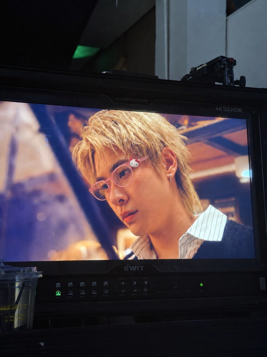 bammtmd's tweet photo. อ้วมกับแว่นคิตตี้ น่ารักง่ะ 🤏🏻

#UntilWe_MeetAgain
#JackieJackrin https://t.co/68uwCN1lES