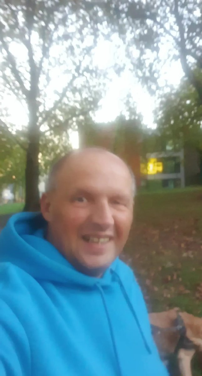 sherlocoing's tweet photo. I wish everyone a beautiful blessed evening, and later sweet dreams from Dortmund 
😘🌹😘 https://t.co/Vknm7O5rBX