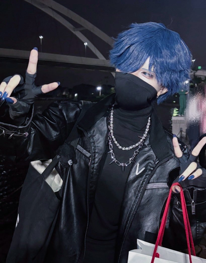 chromeeeel's tweet photo. ※ⓒⓡcos   夜が1番映えるね https://t.co/icB6HJmbEd