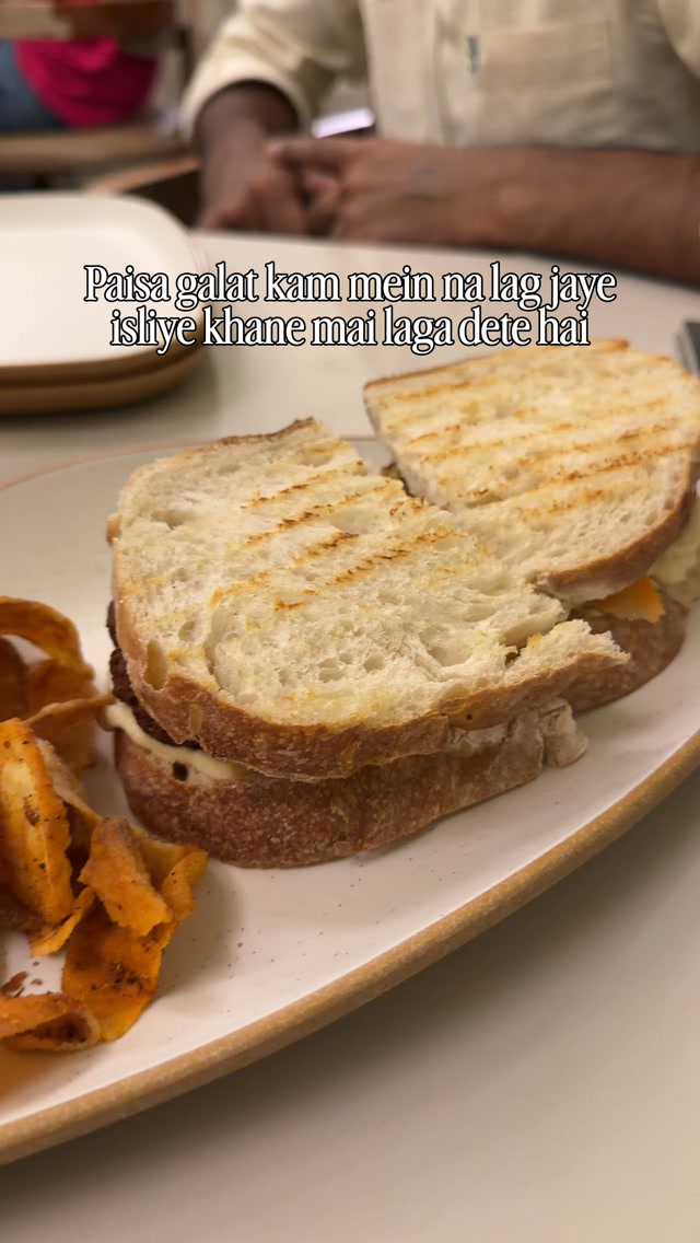 TeresinhaMax's tweet photo. Financial advice: If you’re spending money anyway, make sure it’s delicious. https://t.co/Dr7yio7hW7