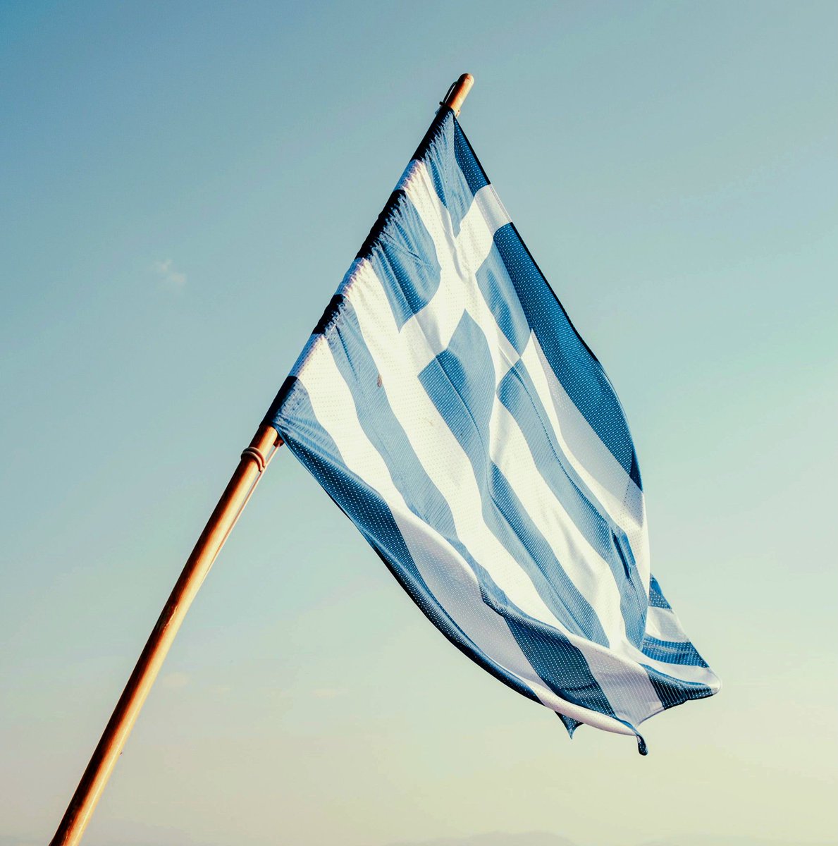IrenaArgyri's tweet photo. Πώς έχουν άποψη για το εθνικό συμφέρον άνθρωποι που θεωρούν ότι το "έθνος" είναι παρωχημένο, ο πατριωτισμός (αναγκαστικά) αποδεκτός, αλλά για τα άλλα έθνη, όχι το δικό μας.
Παραδοξότητες πνευματικής ασυδοσίας με προβιά δημοκρατίας: όταν η λογική δίνει τα ηνία στην ψυχοπαθολογία https://t.co/rrGksOXvsZ